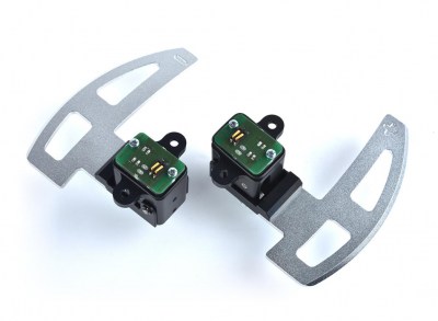 AiM GT Steering Wheel Paddleshifts official photo